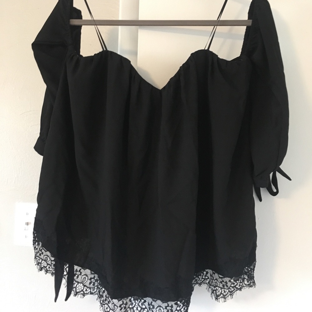 Black off the shoulder top - Francesca’s
